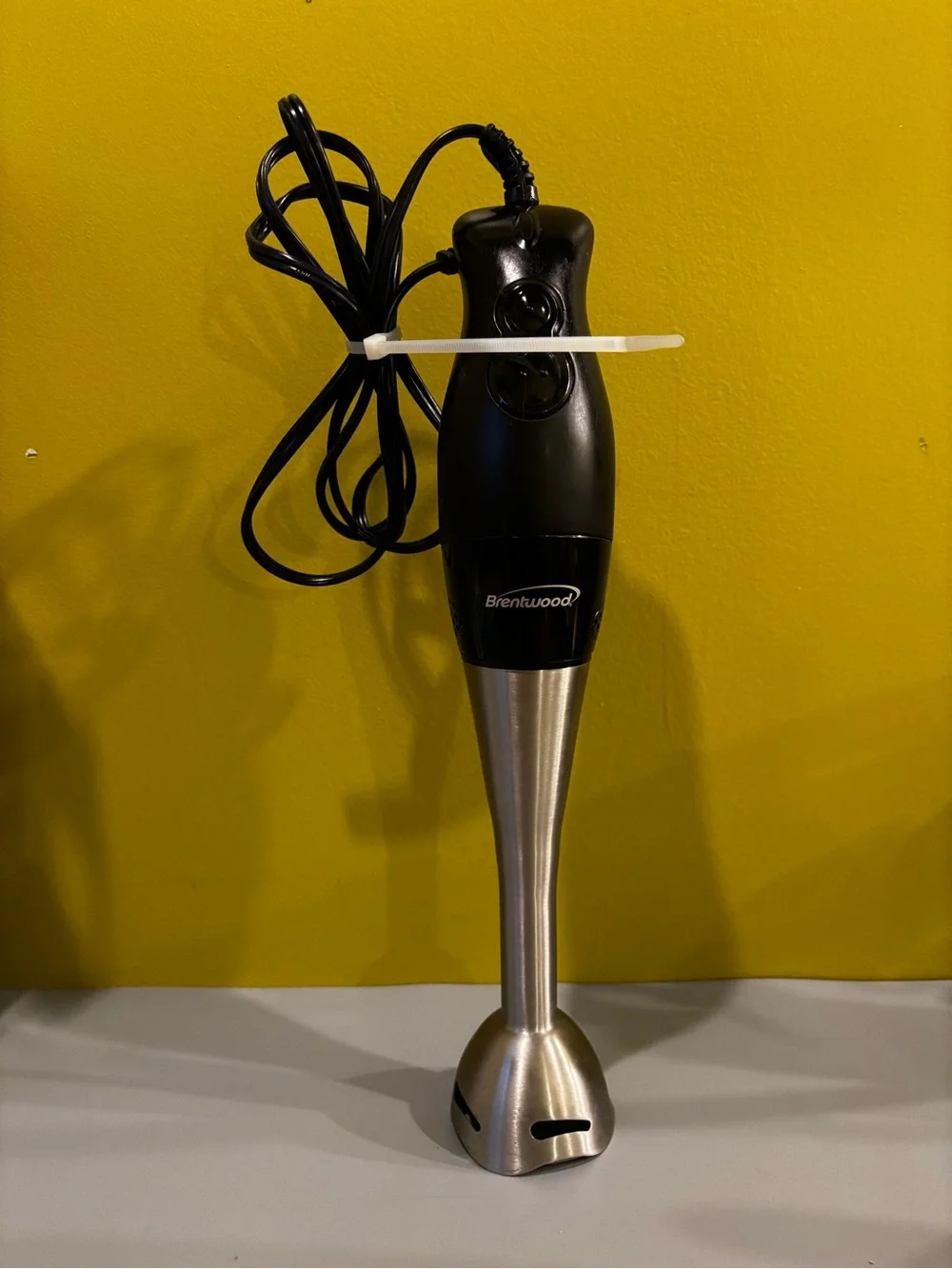 Brentwood Black & Stainless Steel Hand Blender